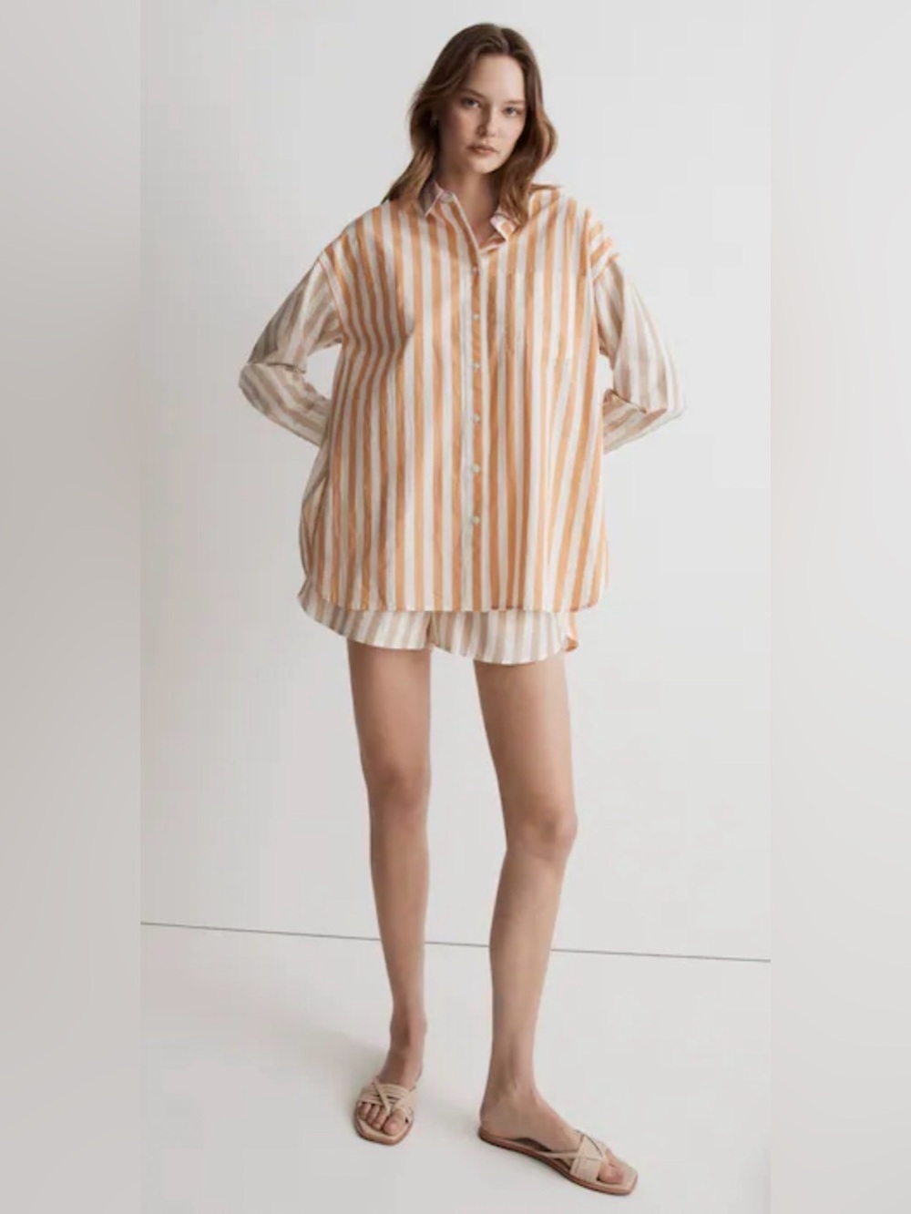 Madewell Signature Poplin Oversized Shirt in Ochre Fresco